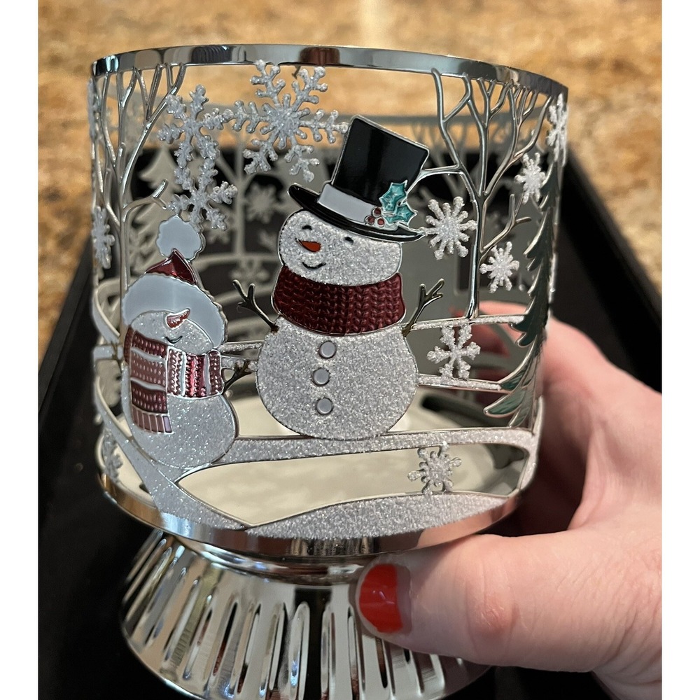 2023 Bath And Body Works 3 Wick Pillar Candle Holder Happy Snowmen Brand New - Picture 2 of 6